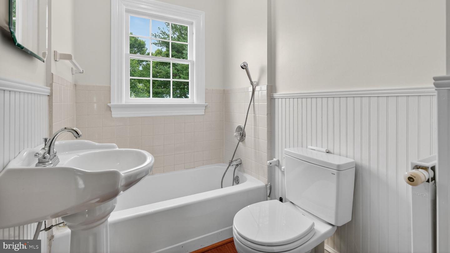 9534 SPRING HILL, RIXEYVILLE, Virginia 22737, 3 Bedrooms Bedrooms, 13 Rooms Rooms,1 BathroomBathrooms,Farm,For Sale,9534 SPRING HILL,VACU2012680 MLS # VACU2012680 9534 SPRING HILL, RIXEYVILLE, Virginia 22737, 3 Bedrooms Bedrooms, 13 Rooms Rooms,1 BathroomBathrooms,Farm,For Sale,9534 SPRING HILL,VACU2012680 MLS # VACU2012680