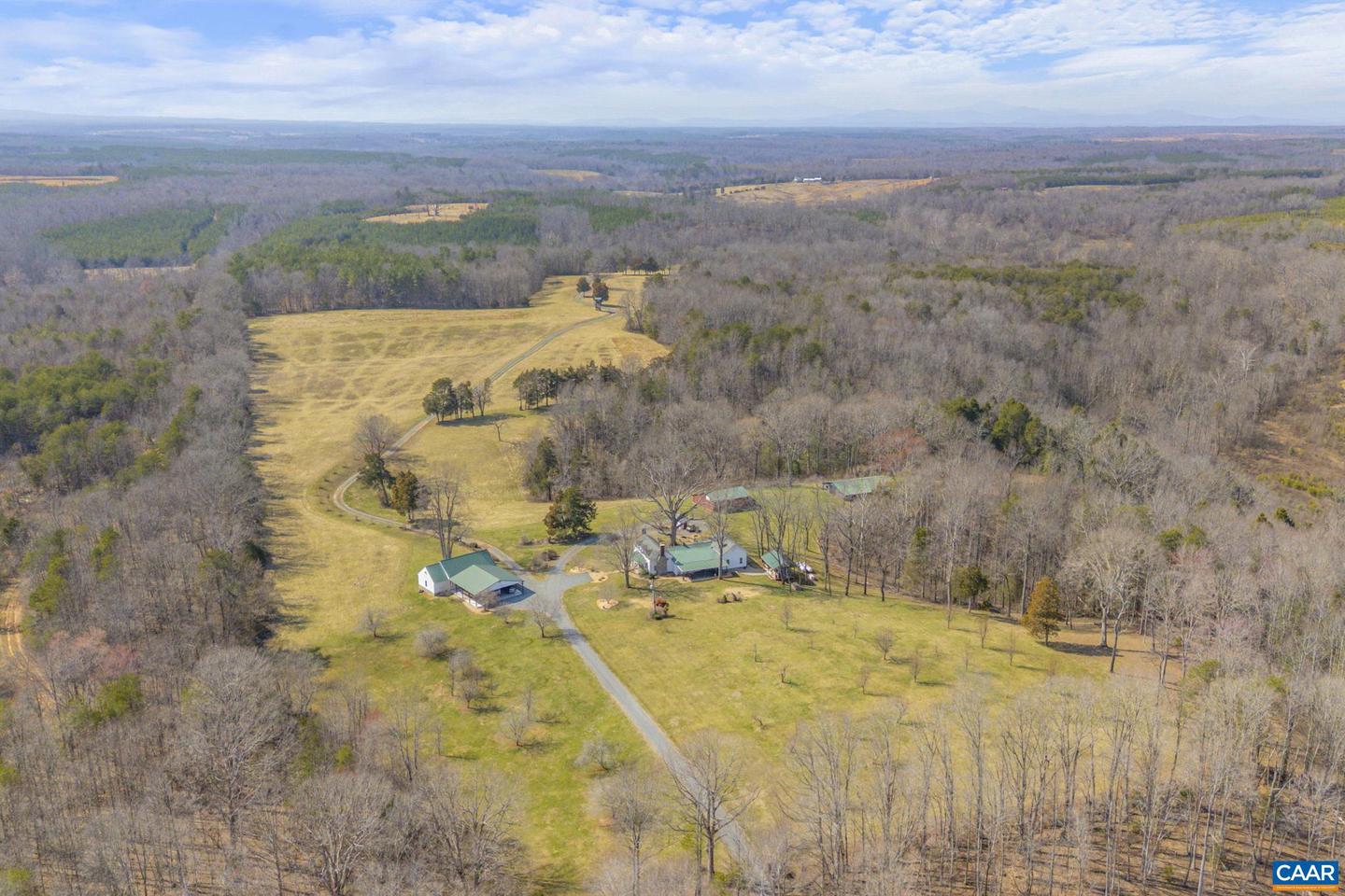 1353 BANTON SHOP RD, DILLWYN, Virginia 23936, 4 Bedrooms Bedrooms, ,3 BathroomsBathrooms,Residential,For Sale,1353 BANTON SHOP RD,662027 MLS # 662027