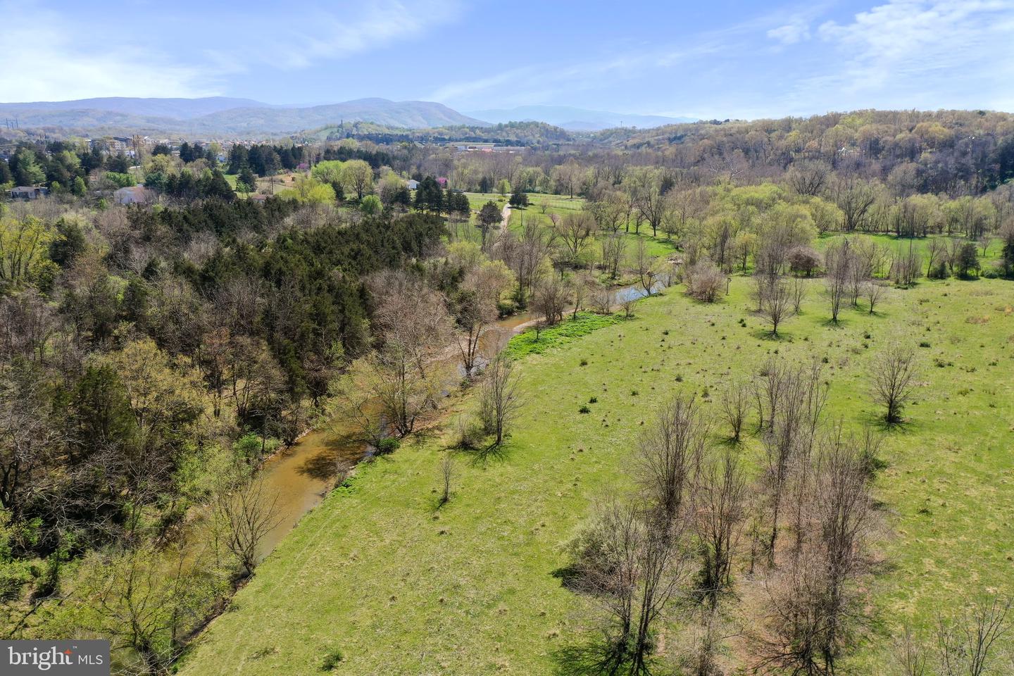 WINCHESTER RD, FRONT ROYAL, Virginia 22630, ,Farm,For Sale,WINCHESTER RD,VAWR2010170 MLS # VAWR2010170