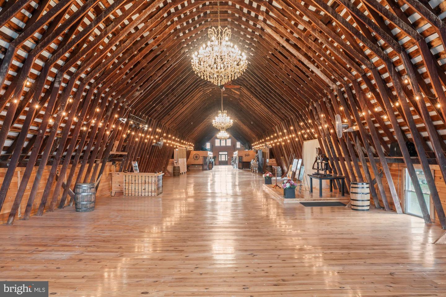 15164 BERLIN TPKE, PURCELLVILLE, Virginia 20132, 6 Bedrooms Bedrooms, 23 Rooms Rooms,4 BathroomsBathrooms,Residential,For Sale,15164 BERLIN TPKE,VALO2116182 MLS # VALO2116182