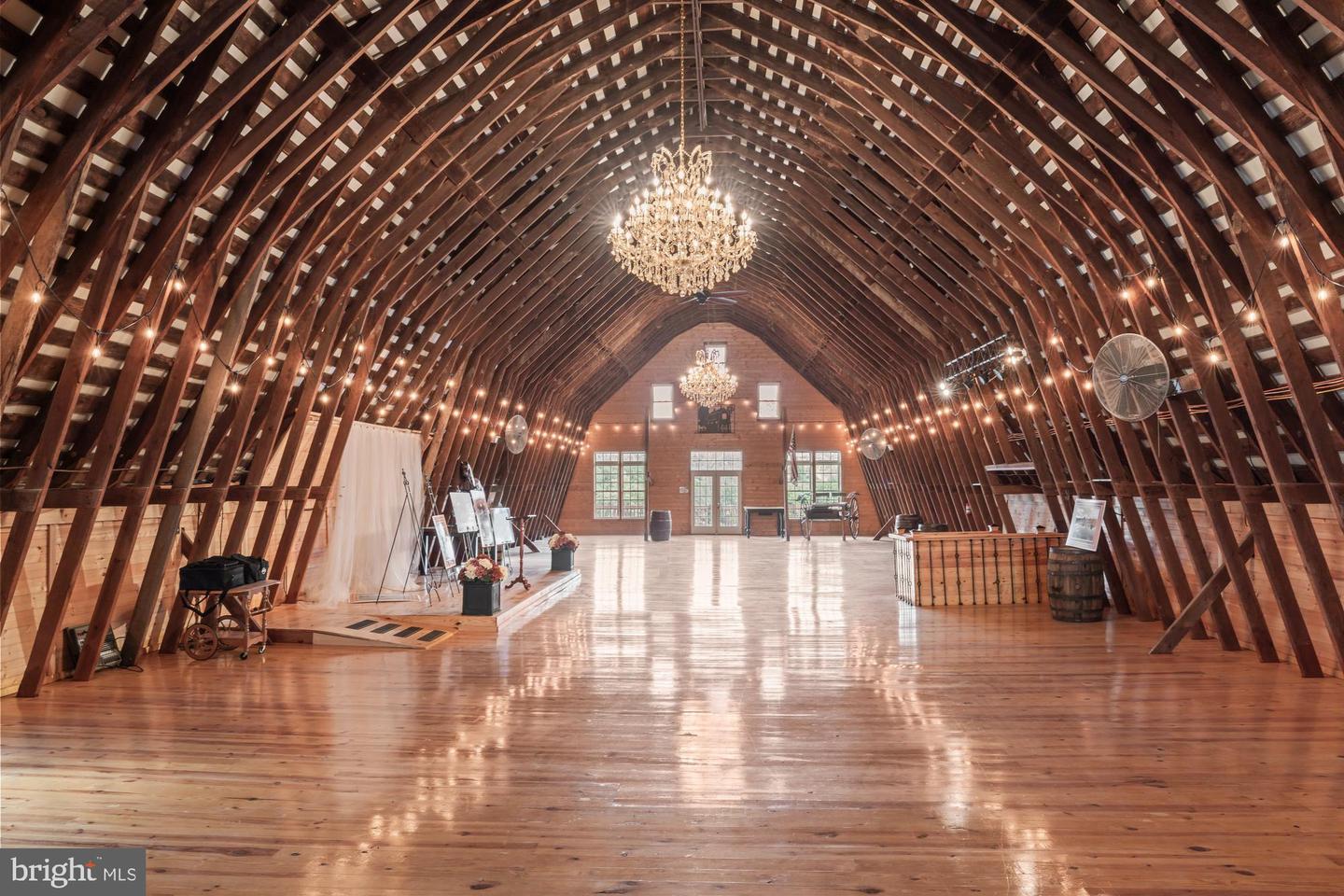 15164 BERLIN TPKE, PURCELLVILLE, Virginia 20132, 6 Bedrooms Bedrooms, 23 Rooms Rooms,4 BathroomsBathrooms,Residential,For Sale,15164 BERLIN TPKE,VALO2116182 MLS # VALO2116182