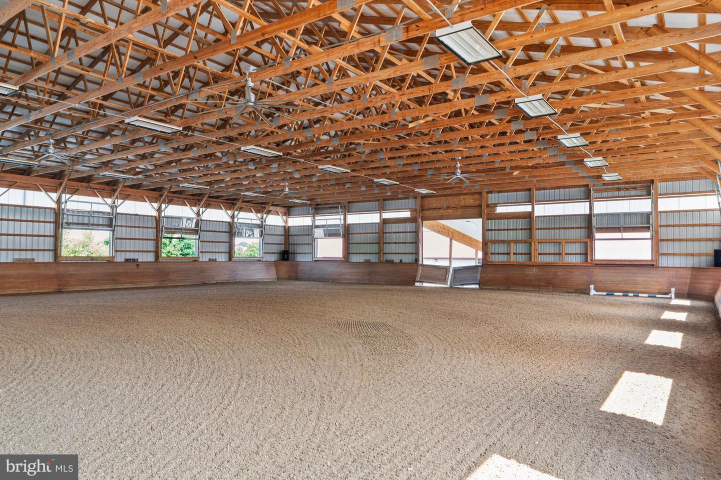 15164 BERLIN TPKE, PURCELLVILLE, Virginia 20132, 6 Bedrooms Bedrooms, 23 Rooms Rooms,4 BathroomsBathrooms,Residential,For Sale,15164 BERLIN TPKE,VALO2116182 MLS # VALO2116182