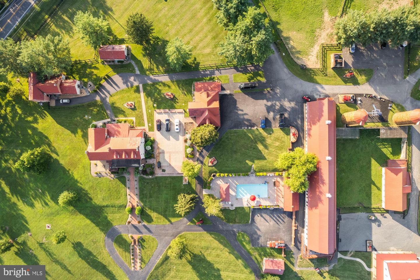 15164 BERLIN TPKE, PURCELLVILLE, Virginia 20132, 6 Bedrooms Bedrooms, 23 Rooms Rooms,4 BathroomsBathrooms,Residential,For Sale,15164 BERLIN TPKE,VALO2116182 MLS # VALO2116182