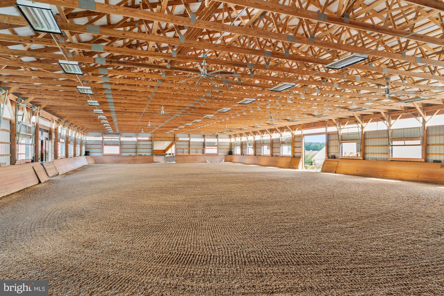 15164 BERLIN TPKE, PURCELLVILLE, Virginia 20132, 6 Bedrooms Bedrooms, 23 Rooms Rooms,4 BathroomsBathrooms,Residential,For Sale,15164 BERLIN TPKE,VALO2116182 MLS # VALO2116182