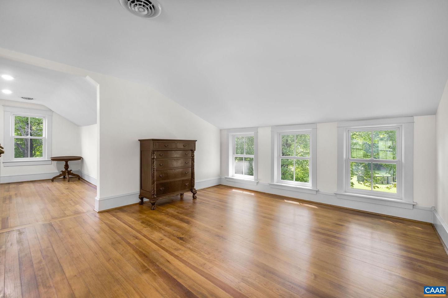 5321 RIVER RD, FABER, Virginia 22938, 3 Bedrooms Bedrooms, ,3 BathroomsBathrooms,Residential,For Sale,5321 RIVER RD,673356 MLS # 673356