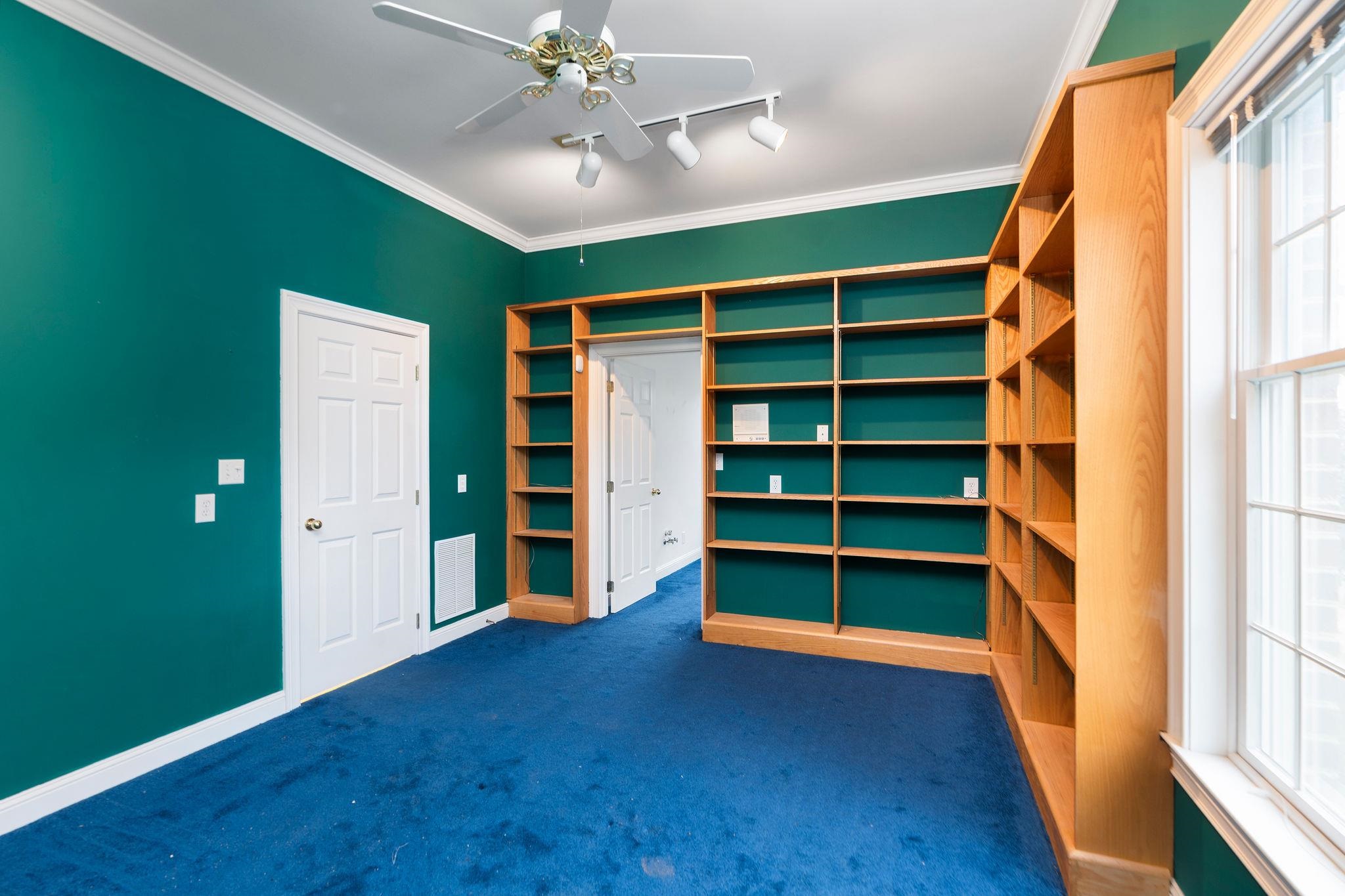 3 WALNUT VALLEY LN, WEYERS CAVE, Virginia 24486, 4 Bedrooms Bedrooms, ,3 BathroomsBathrooms,Residential,14,3 WALNUT VALLEY LN,673437 MLS # 673437