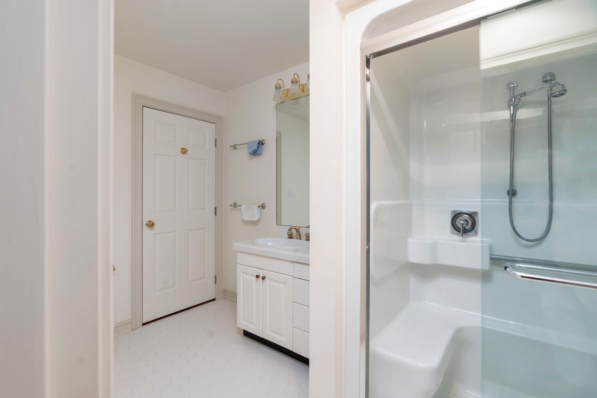 3 WALNUT VALLEY LN, WEYERS CAVE, Virginia 24486, 4 Bedrooms Bedrooms, ,3 BathroomsBathrooms,Residential,14,3 WALNUT VALLEY LN,673437 MLS # 673437