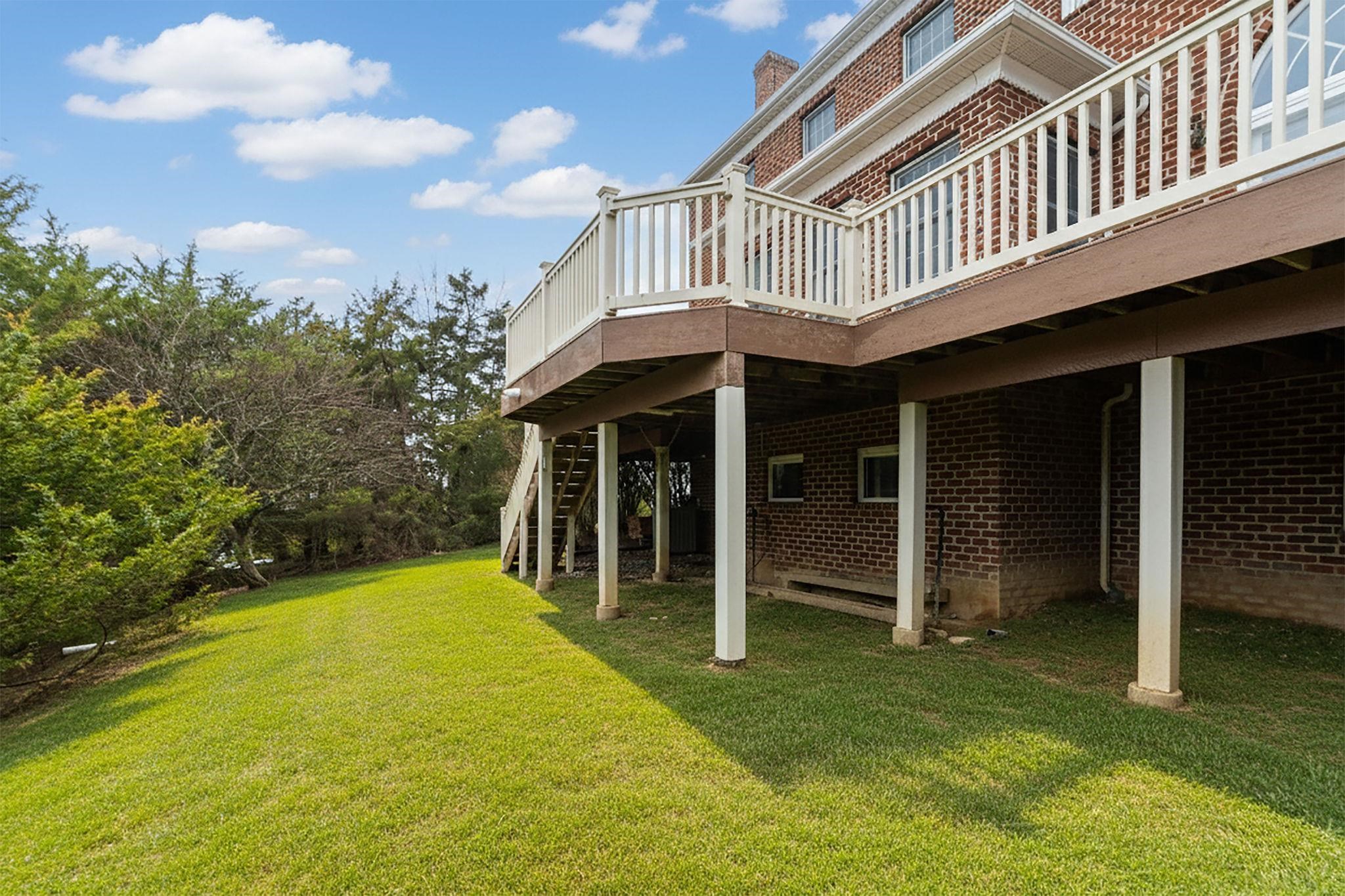 3 WALNUT VALLEY LN, WEYERS CAVE, Virginia 24486, 4 Bedrooms Bedrooms, ,3 BathroomsBathrooms,Residential,14,3 WALNUT VALLEY LN,673437 MLS # 673437