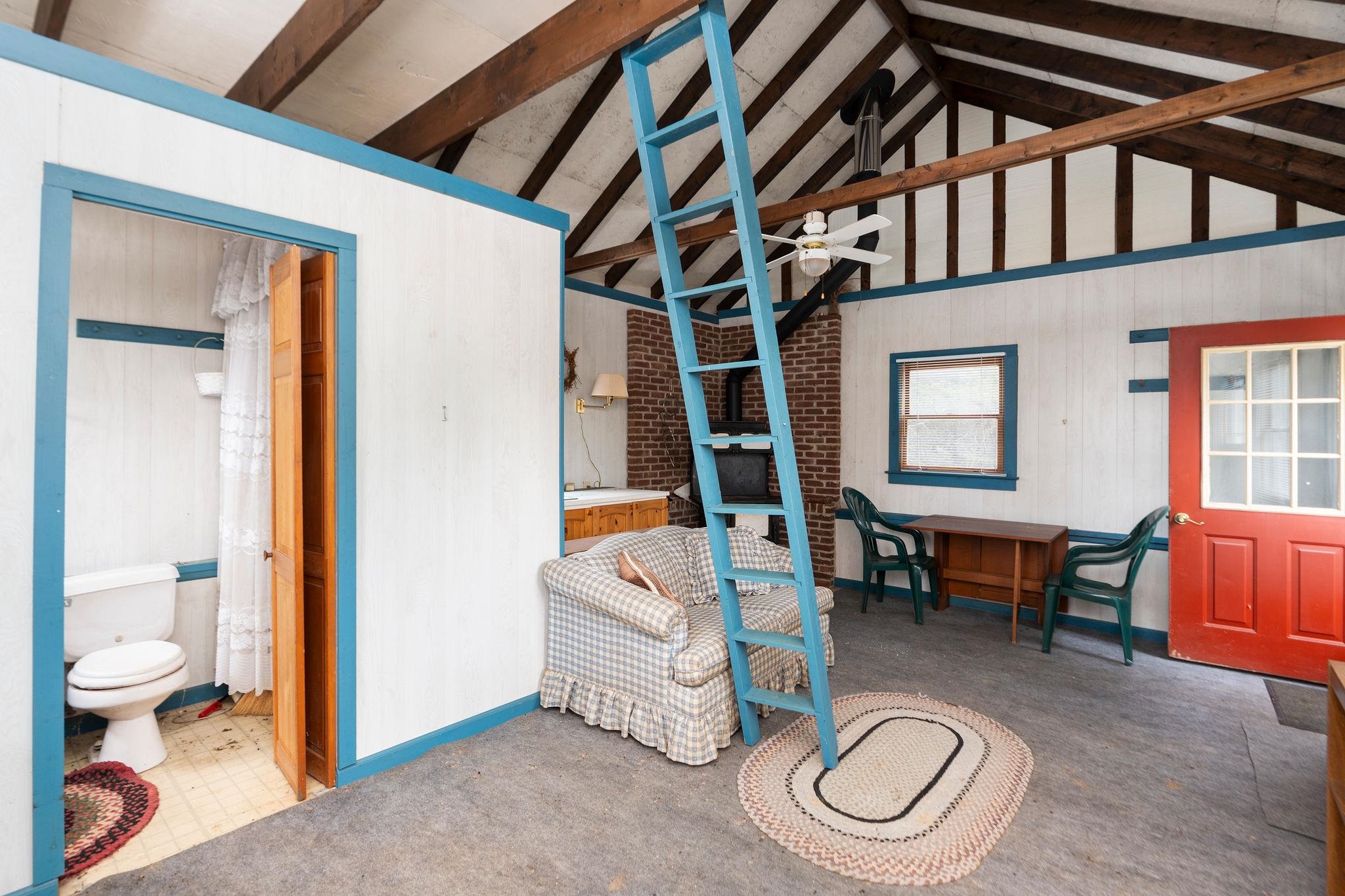 3 WALNUT VALLEY LN, WEYERS CAVE, Virginia 24486, 4 Bedrooms Bedrooms, ,3 BathroomsBathrooms,Residential,14,3 WALNUT VALLEY LN,673437 MLS # 673437