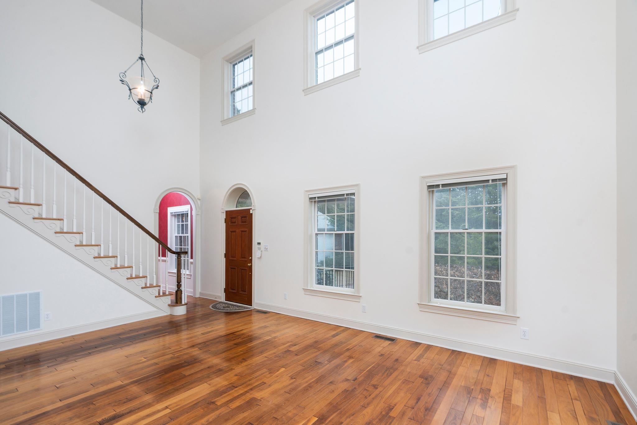 3 WALNUT VALLEY LN, WEYERS CAVE, Virginia 24486, 4 Bedrooms Bedrooms, ,3 BathroomsBathrooms,Residential,14,3 WALNUT VALLEY LN,673437 MLS # 673437