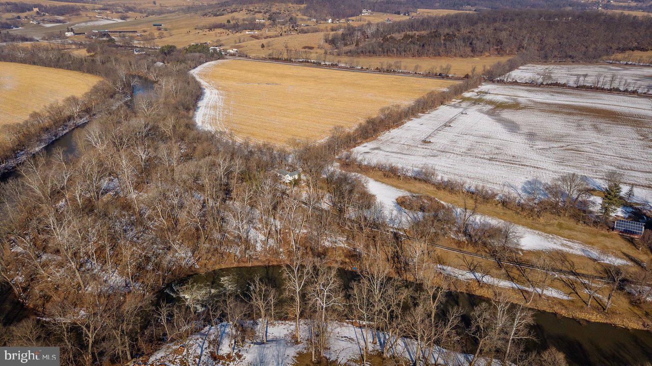 17442 EVERGREEN VALLEY RD, TIMBERVILLE, Virginia 22853, 6 Bedrooms Bedrooms, ,3 BathroomsBathrooms,Residential,For Sale,17442 EVERGREEN VALLEY RD,VARO2002846 MLS # VARO2002846