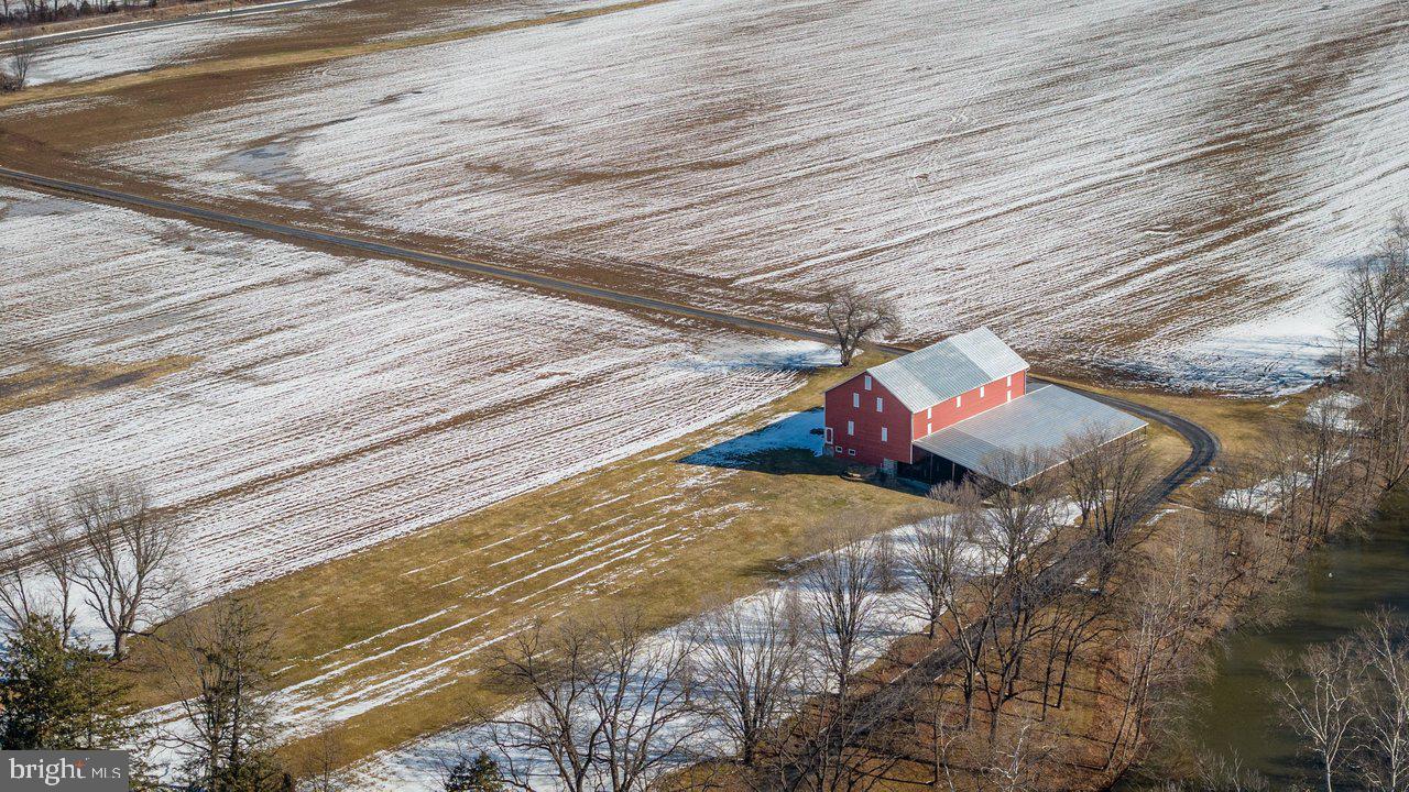 17442 EVERGREEN VALLEY RD, TIMBERVILLE, Virginia 22853, 6 Bedrooms Bedrooms, ,3 BathroomsBathrooms,Residential,For Sale,17442 EVERGREEN VALLEY RD,VARO2002846 MLS # VARO2002846