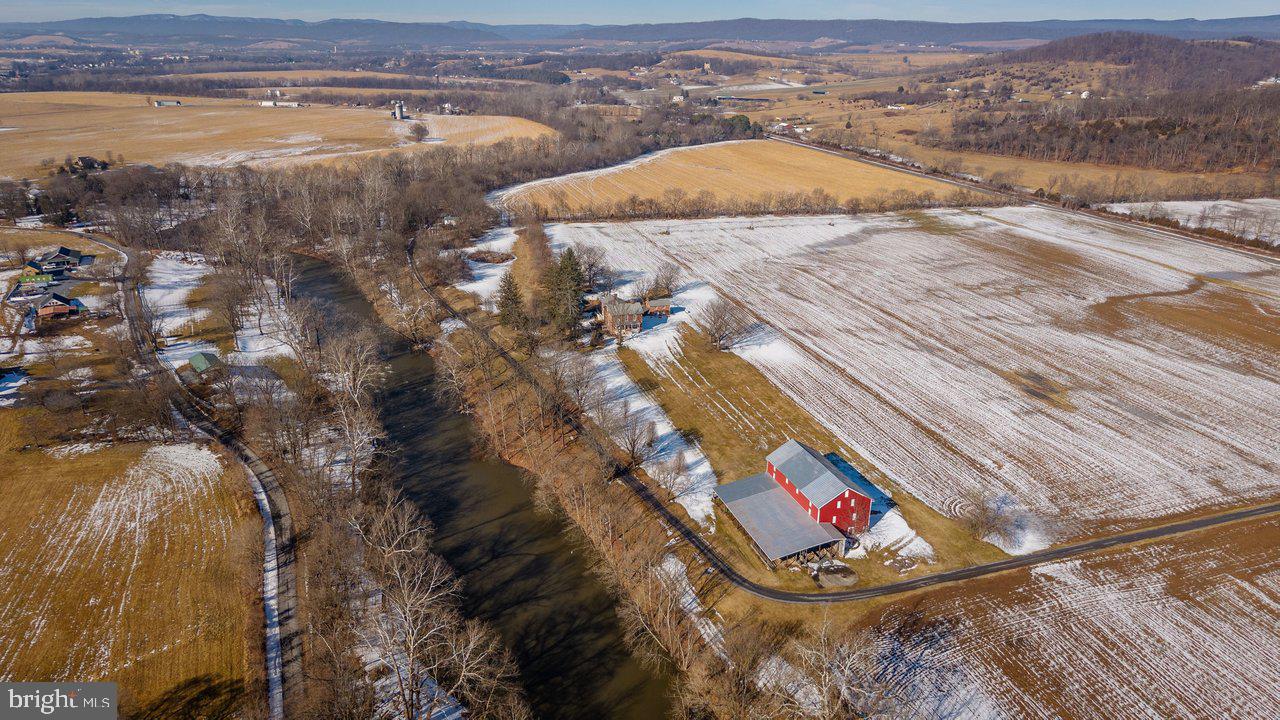 17442 EVERGREEN VALLEY RD, TIMBERVILLE, Virginia 22853, 6 Bedrooms Bedrooms, ,3 BathroomsBathrooms,Residential,For Sale,17442 EVERGREEN VALLEY RD,VARO2002846 MLS # VARO2002846