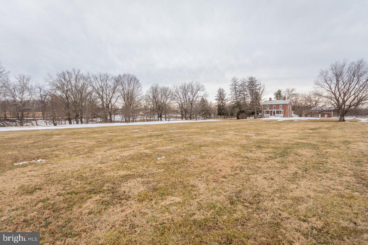 17442 EVERGREEN VALLEY RD, TIMBERVILLE, Virginia 22853, 6 Bedrooms Bedrooms, ,3 BathroomsBathrooms,Residential,For Sale,17442 EVERGREEN VALLEY RD,VARO2002846 MLS # VARO2002846