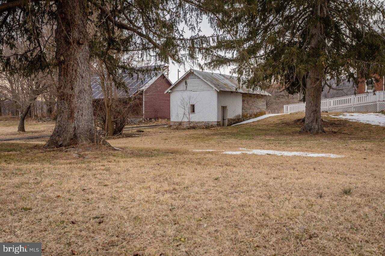 17442 EVERGREEN VALLEY RD, TIMBERVILLE, Virginia 22853, 6 Bedrooms Bedrooms, ,3 BathroomsBathrooms,Residential,For Sale,17442 EVERGREEN VALLEY RD,VARO2002846 MLS # VARO2002846