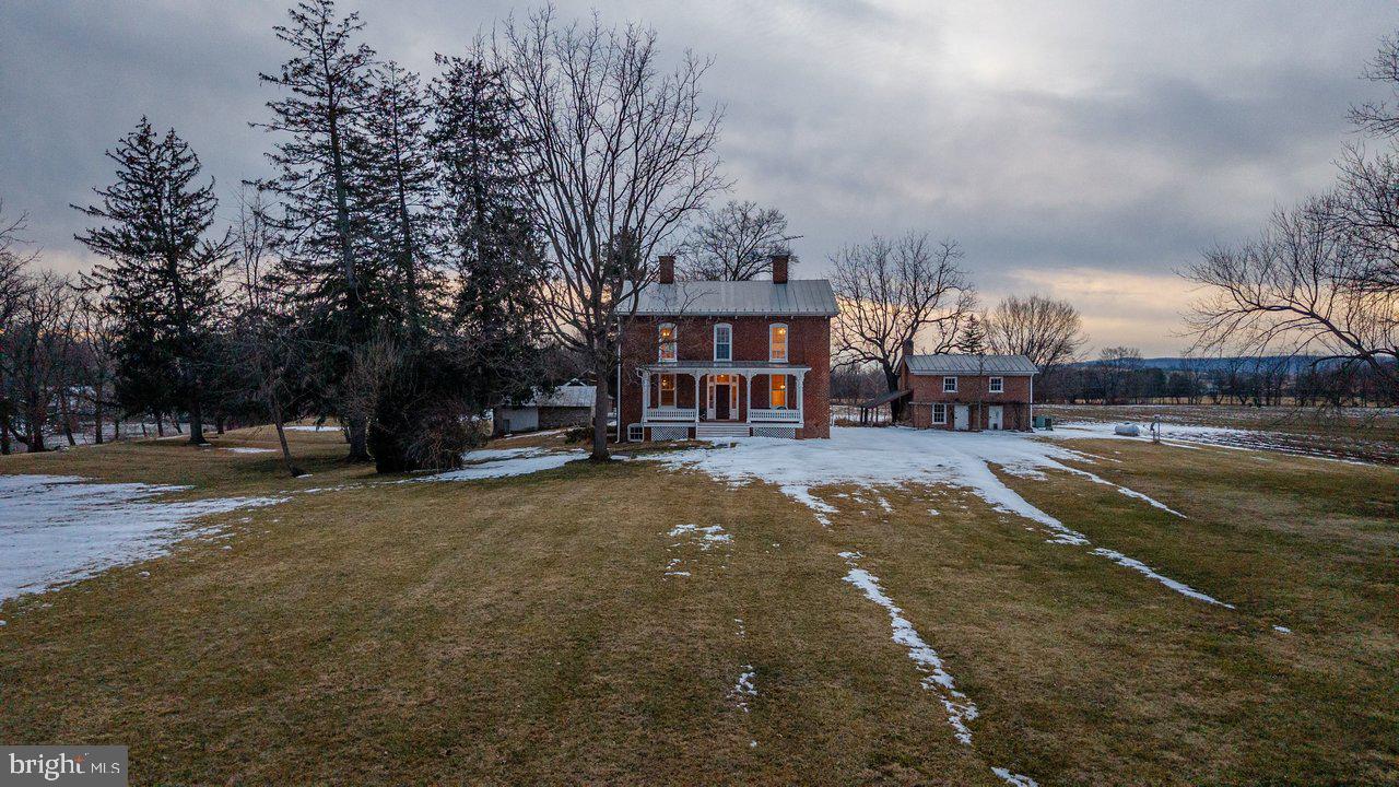 17442 EVERGREEN VALLEY RD, TIMBERVILLE, Virginia 22853, 6 Bedrooms Bedrooms, ,3 BathroomsBathrooms,Residential,For Sale,17442 EVERGREEN VALLEY RD,VARO2002846 MLS # VARO2002846