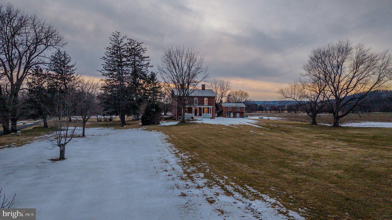 17442 EVERGREEN VALLEY RD, TIMBERVILLE, Virginia 22853, 6 Bedrooms Bedrooms, ,3 BathroomsBathrooms,Residential,For Sale,17442 EVERGREEN VALLEY RD,VARO2002846 MLS # VARO2002846