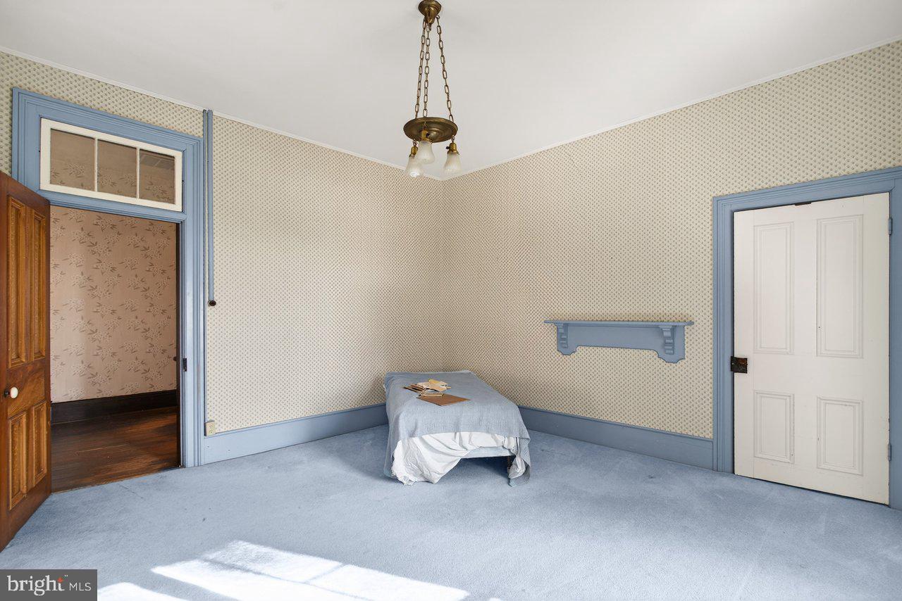 17442 EVERGREEN VALLEY RD, TIMBERVILLE, Virginia 22853, 6 Bedrooms Bedrooms, ,3 BathroomsBathrooms,Residential,For Sale,17442 EVERGREEN VALLEY RD,VARO2002846 MLS # VARO2002846