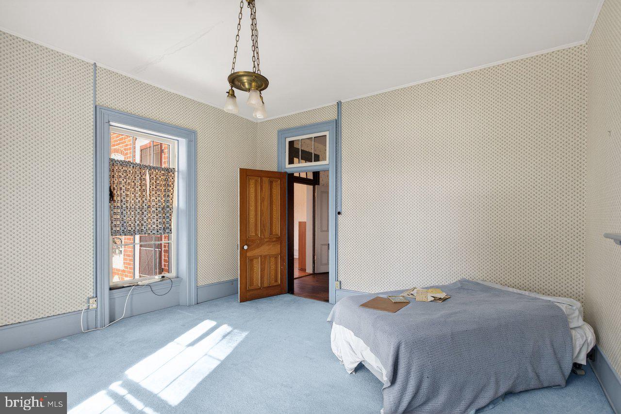 17442 EVERGREEN VALLEY RD, TIMBERVILLE, Virginia 22853, 6 Bedrooms Bedrooms, ,3 BathroomsBathrooms,Residential,For Sale,17442 EVERGREEN VALLEY RD,VARO2002846 MLS # VARO2002846