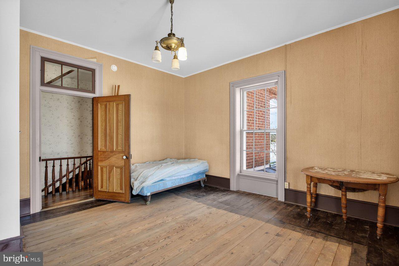 17442 EVERGREEN VALLEY RD, TIMBERVILLE, Virginia 22853, 6 Bedrooms Bedrooms, ,3 BathroomsBathrooms,Residential,For Sale,17442 EVERGREEN VALLEY RD,VARO2002846 MLS # VARO2002846