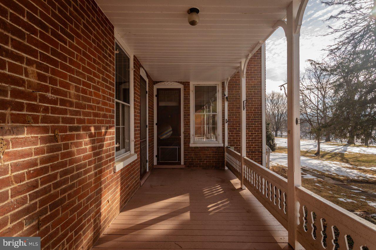 17442 EVERGREEN VALLEY RD, TIMBERVILLE, Virginia 22853, 6 Bedrooms Bedrooms, ,3 BathroomsBathrooms,Residential,For Sale,17442 EVERGREEN VALLEY RD,VARO2002846 MLS # VARO2002846