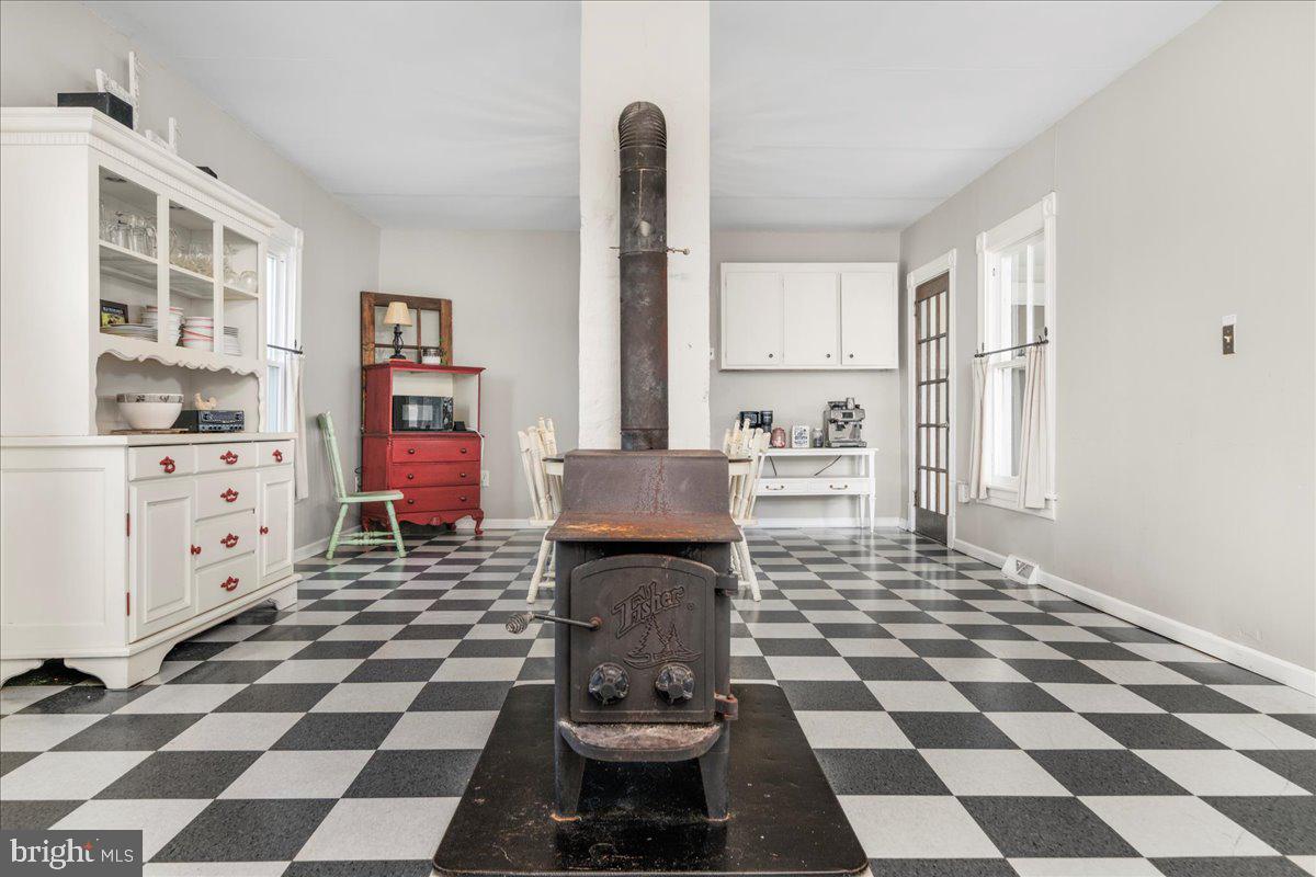 627 HAT CREEK RD, BROOKNEAL, Virginia 24528, 4 Bedrooms Bedrooms, ,2 BathroomsBathrooms,Residential,For Sale,627 HAT CREEK RD,VACP2000120 MLS # VACP2000120