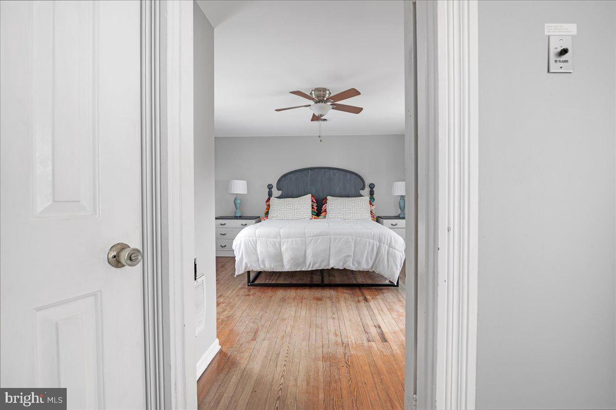 627 HAT CREEK RD, BROOKNEAL, Virginia 24528, 4 Bedrooms Bedrooms, ,2 BathroomsBathrooms,Residential,For Sale,627 HAT CREEK RD,VACP2000120 MLS # VACP2000120