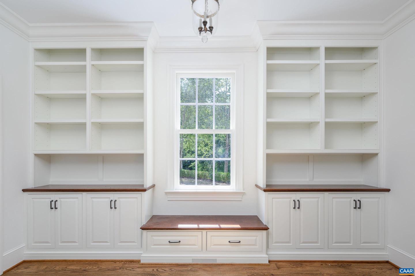 2621 COOPERS LN, CHARLOTTESVILLE, Virginia 22902, 5 Bedrooms Bedrooms, ,6 BathroomsBathrooms,Residential,For Sale,2621 COOPERS LN,673369 MLS # 673369