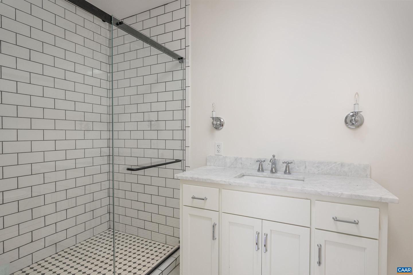 2621 COOPERS LN, CHARLOTTESVILLE, Virginia 22902, 5 Bedrooms Bedrooms, ,6 BathroomsBathrooms,Residential,For Sale,2621 COOPERS LN,673369 MLS # 673369