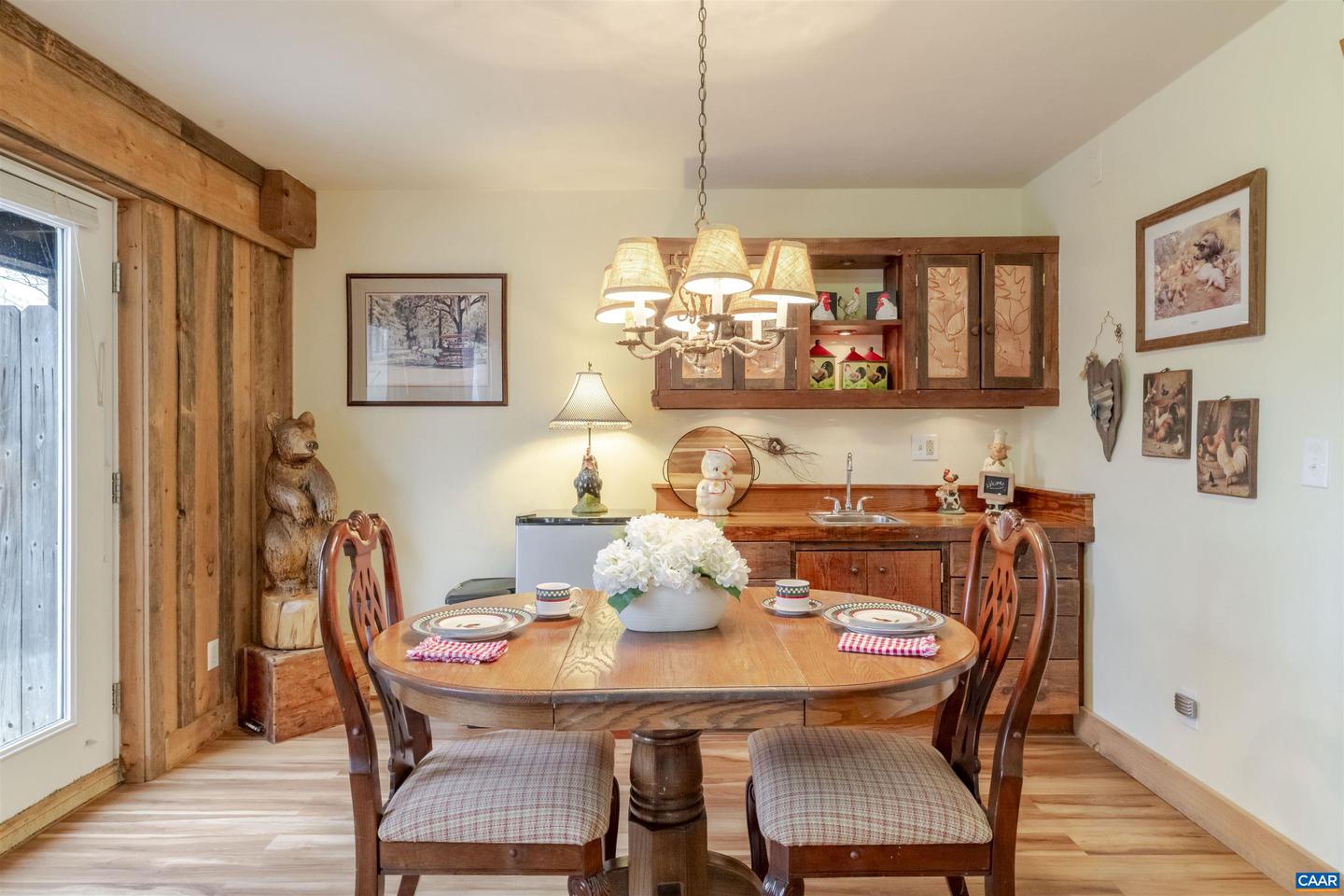 9225 HOWARDSVILLE TPKE, SCHUYLER, Virginia 22969, 3 Bedrooms Bedrooms, ,3 BathroomsBathrooms,Residential,For Sale,9225 HOWARDSVILLE TPKE,673677 MLS # 673677