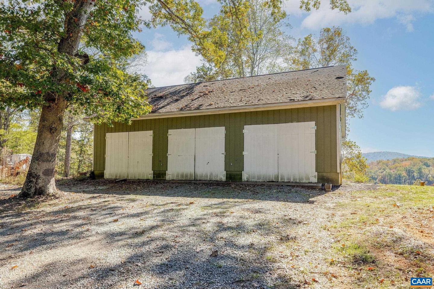 5498 WYANT LN, CHARLOTTESVILLE, Virginia 22903, 4 Bedrooms Bedrooms, ,3 BathroomsBathrooms,Residential,For Sale,5498 WYANT LN,673705 MLS # 673705