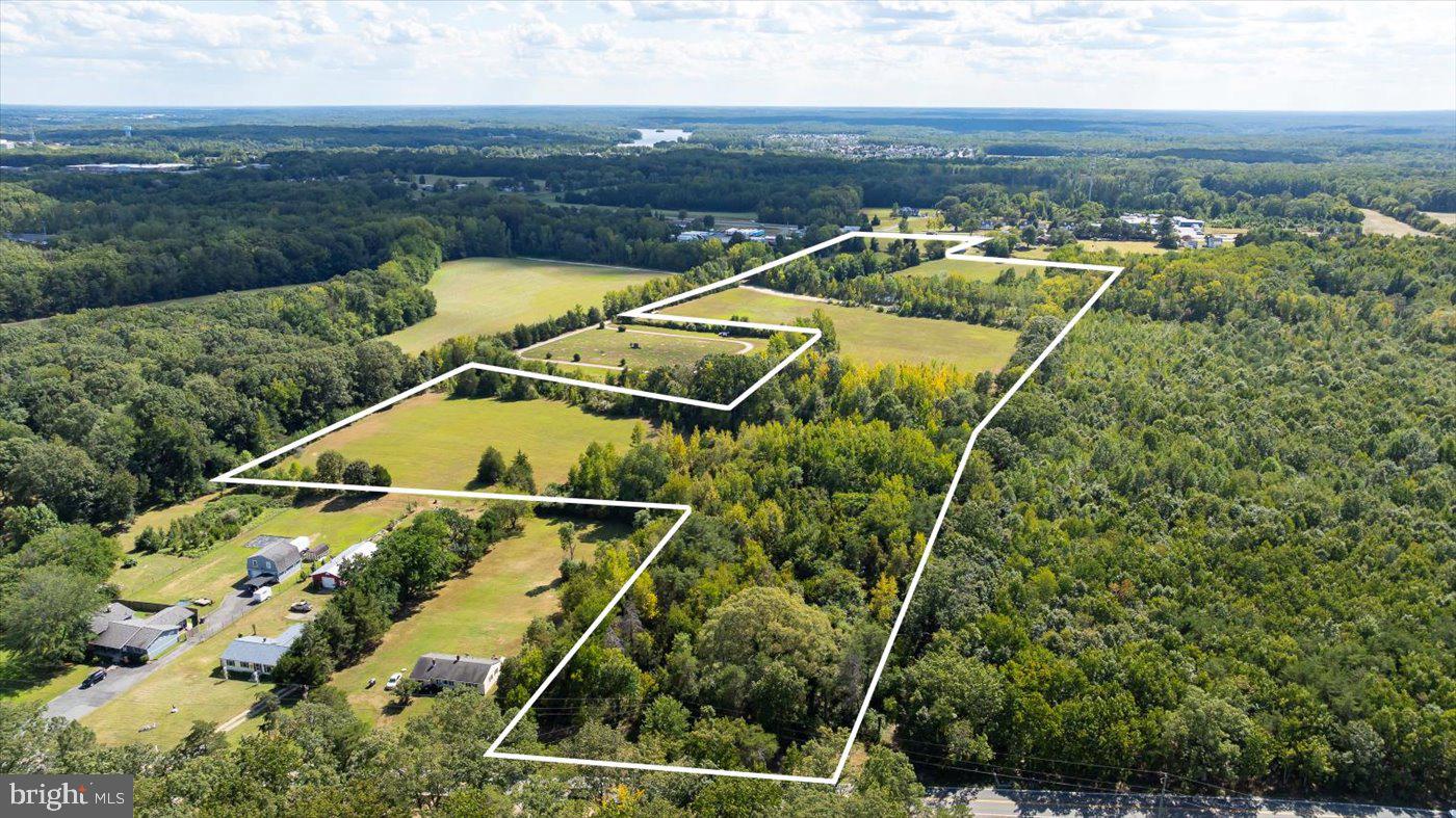 1416 WARRENTON RD, FREDERICKSBURG, Virginia 22406, 3 Bedrooms Bedrooms, ,1 BathroomBathrooms,Residential,For Sale,1416 WARRENTON RD,VAST2045958 MLS # VAST2045958