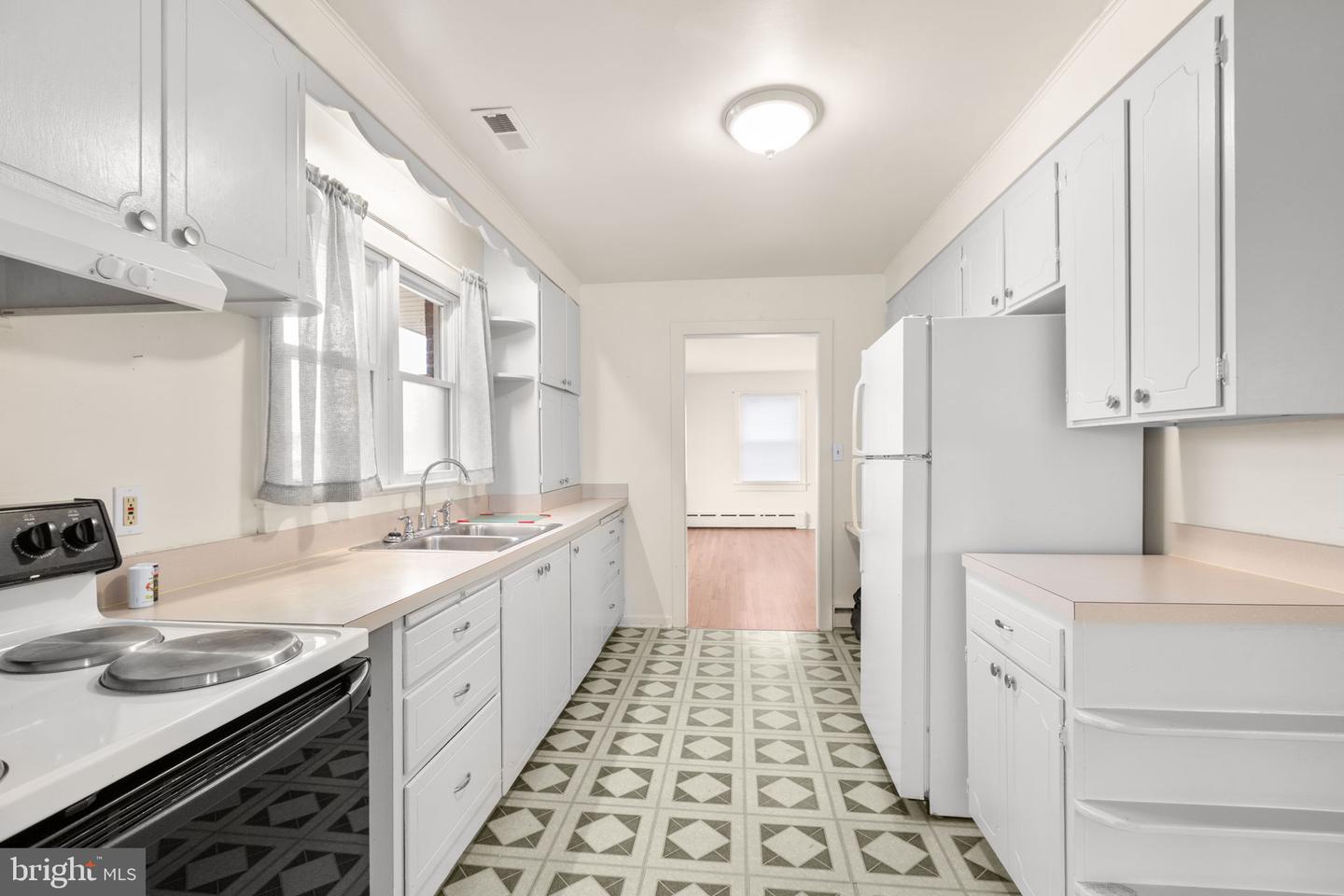 1416 WARRENTON RD, FREDERICKSBURG, Virginia 22406, 3 Bedrooms Bedrooms, ,1 BathroomBathrooms,Farm,For Sale,1416 WARRENTON RD,VAST2045968 MLS # VAST2045968