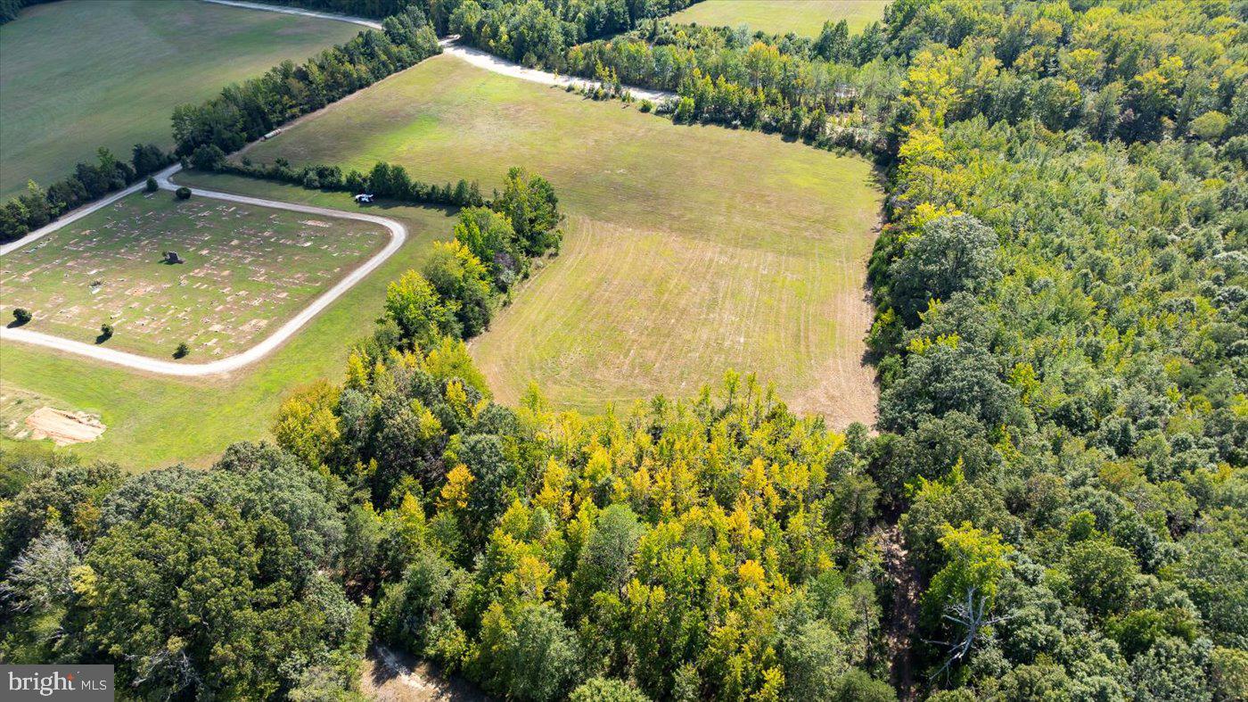 1416 WARRENTON RD, FREDERICKSBURG, Virginia 22406, 3 Bedrooms Bedrooms, ,1 BathroomBathrooms,Farm,For Sale,1416 WARRENTON RD,VAST2045968 MLS # VAST2045968