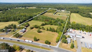 1416 WARRENTON RD, FREDERICKSBURG, Virginia 22406, 3 Bedrooms Bedrooms, ,1 BathroomBathrooms,Farm,For Sale,1416 WARRENTON RD,VAST2045968 MLS # VAST2045968