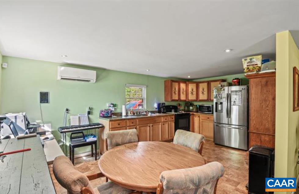 10239 HOWARDSVILLE RD, HOWARDSVILLE, Virginia 24562, 2 Bedrooms Bedrooms, ,1 BathroomBathrooms,Residential,For Sale,10239 HOWARDSVILLE RD,673720 MLS # 673720 10239 HOWARDSVILLE RD, HOWARDSVILLE, Virginia 24562, 2 Bedrooms Bedrooms, ,1 BathroomBathrooms,Residential,For Sale,10239 HOWARDSVILLE RD,673720 MLS # 673720