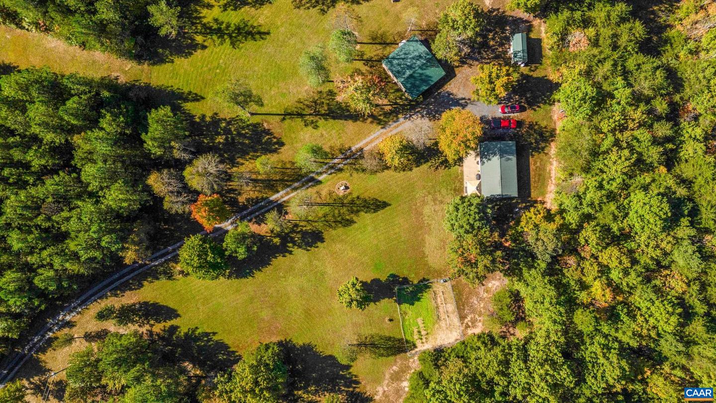 10239 HOWARDSVILLE RD, HOWARDSVILLE, Virginia 24562, 2 Bedrooms Bedrooms, ,1 BathroomBathrooms,Residential,For Sale,10239 HOWARDSVILLE RD,673720 MLS # 673720 10239 HOWARDSVILLE RD, HOWARDSVILLE, Virginia 24562, 2 Bedrooms Bedrooms, ,1 BathroomBathrooms,Residential,For Sale,10239 HOWARDSVILLE RD,673720 MLS # 673720