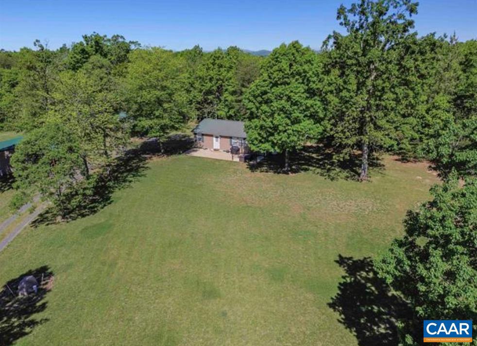 10239 HOWARDSVILLE RD, HOWARDSVILLE, Virginia 24562, 2 Bedrooms Bedrooms, ,1 BathroomBathrooms,Residential,For Sale,10239 HOWARDSVILLE RD,673720 MLS # 673720 10239 HOWARDSVILLE RD, HOWARDSVILLE, Virginia 24562, 2 Bedrooms Bedrooms, ,1 BathroomBathrooms,Residential,For Sale,10239 HOWARDSVILLE RD,673720 MLS # 673720