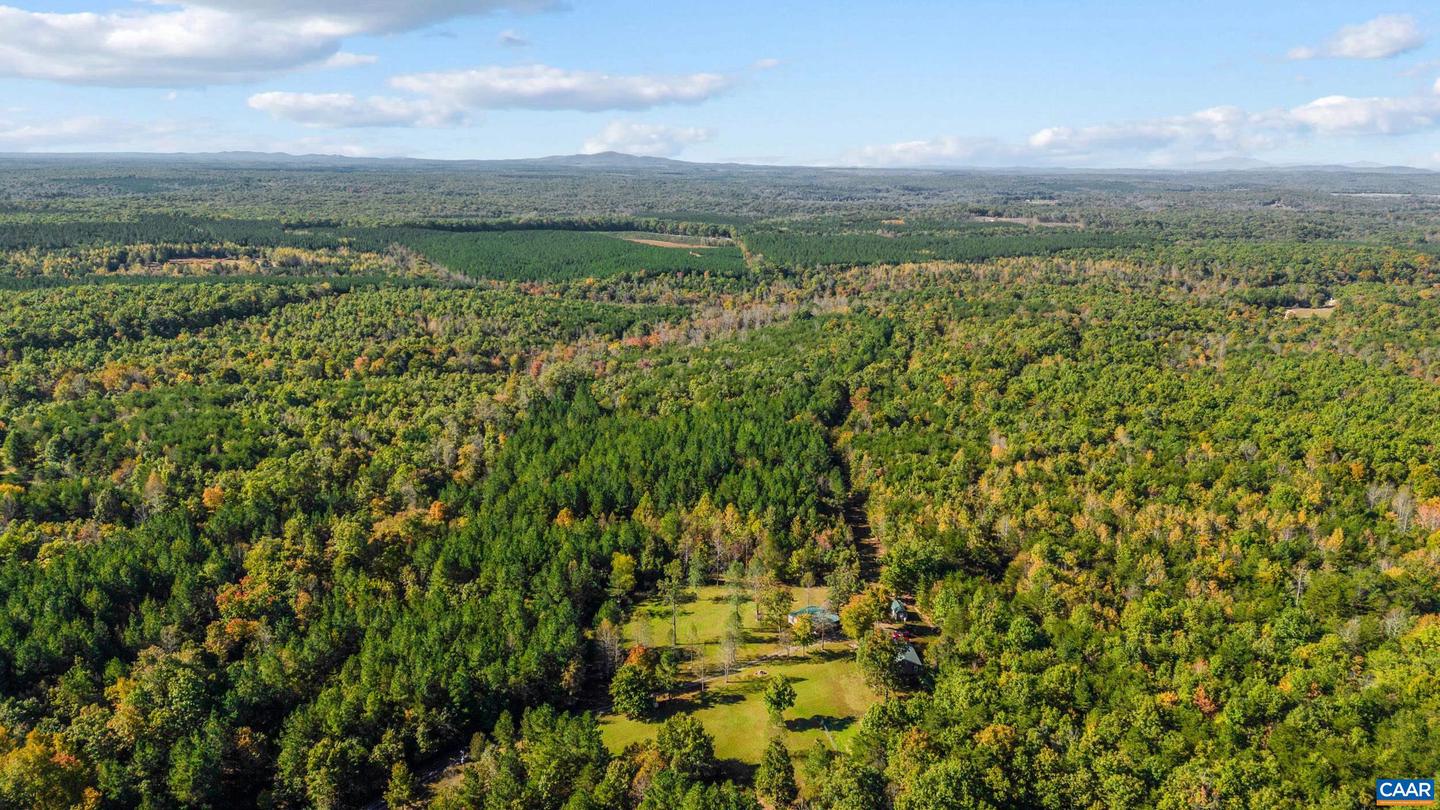 10239 HOWARDSVILLE RD, HOWARDSVILLE, Virginia 24562, 2 Bedrooms Bedrooms, ,1 BathroomBathrooms,Residential,For Sale,10239 HOWARDSVILLE RD,673720 MLS # 673720 10239 HOWARDSVILLE RD, HOWARDSVILLE, Virginia 24562, 2 Bedrooms Bedrooms, ,1 BathroomBathrooms,Residential,For Sale,10239 HOWARDSVILLE RD,673720 MLS # 673720