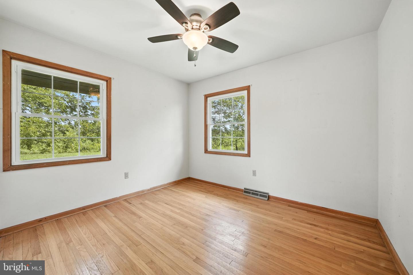 18172 YOUNGS LN, ELKWOOD, Virginia 22718, 3 Bedrooms Bedrooms, ,1 BathroomBathrooms,Residential,For Sale,18172 YOUNGS LN,VACU2012788 MLS # VACU2012788