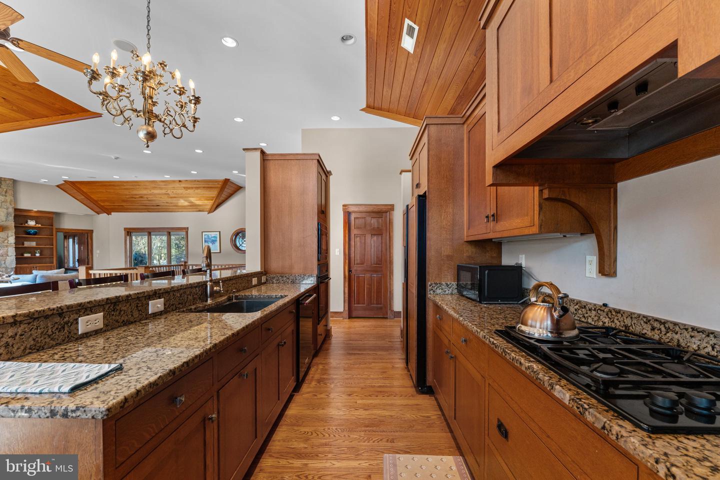 3535 MEADOW RD, SANDSTON, Virginia 23150, 5 Bedrooms Bedrooms, ,4 BathroomsBathrooms,Residential,For Sale,3535 MEADOW RD,VAHN2001160 MLS # VAHN2001160