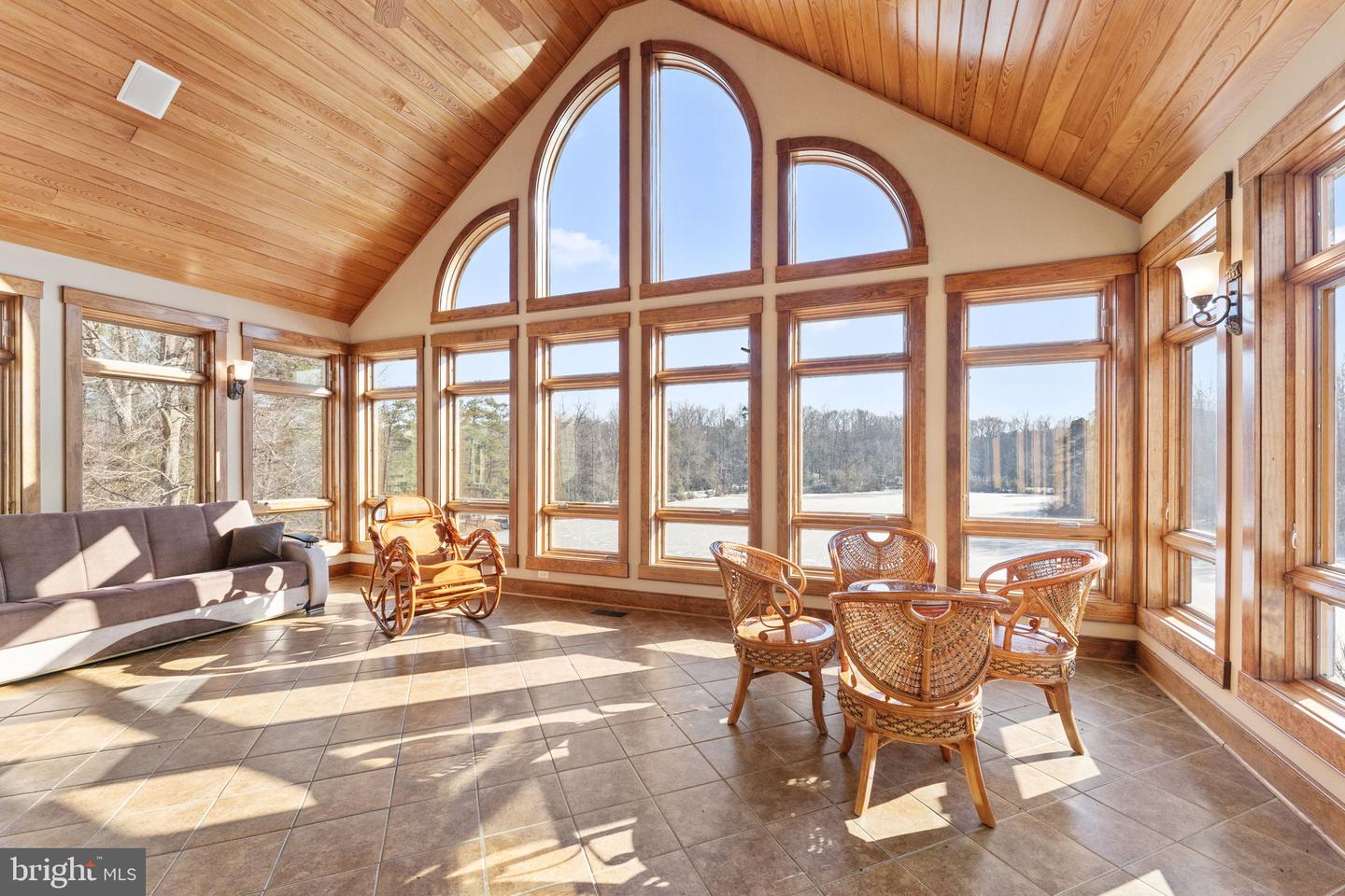 3535 MEADOW RD, SANDSTON, Virginia 23150, 5 Bedrooms Bedrooms, ,4 BathroomsBathrooms,Residential,For Sale,3535 MEADOW RD,VAHN2001160 MLS # VAHN2001160