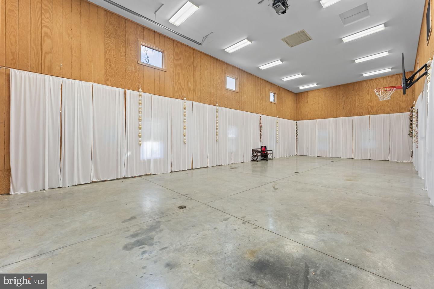 3535 MEADOW RD, SANDSTON, Virginia 23150, 5 Bedrooms Bedrooms, ,4 BathroomsBathrooms,Residential,For Sale,3535 MEADOW RD,VAHN2001160 MLS # VAHN2001160