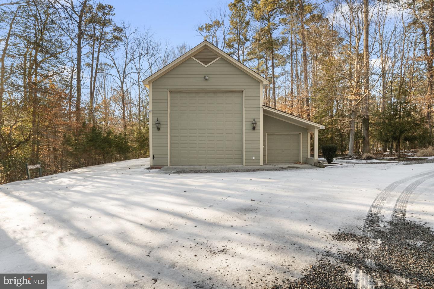 3535 MEADOW RD, SANDSTON, Virginia 23150, 5 Bedrooms Bedrooms, ,4 BathroomsBathrooms,Residential,For Sale,3535 MEADOW RD,VAHN2001160 MLS # VAHN2001160