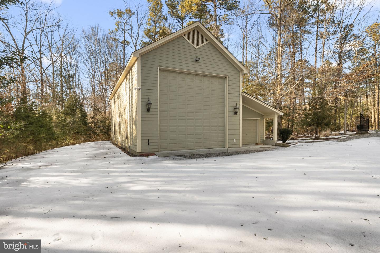 3535 MEADOW RD, SANDSTON, Virginia 23150, 5 Bedrooms Bedrooms, ,4 BathroomsBathrooms,Residential,For Sale,3535 MEADOW RD,VAHN2001160 MLS # VAHN2001160