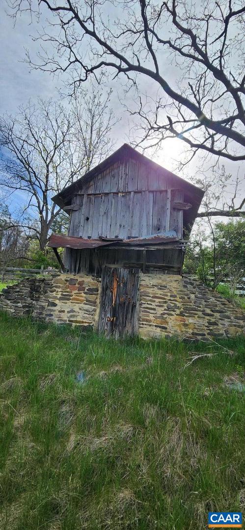 162 TIMS DRAFT LN, WEST AUGUSTA, Virginia 24485, 5 Bedrooms Bedrooms, ,1 BathroomBathrooms,Farm,For Sale,162 TIMS DRAFT LN,671332 MLS # 671332