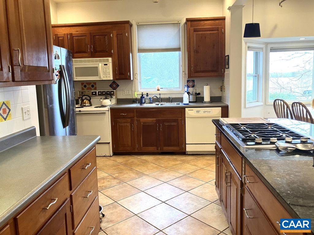 877 HOLLAND CREEK RD, LOUISA, Virginia 23093, 3 Bedrooms Bedrooms, ,3 BathroomsBathrooms,Residential,For Sale,877 HOLLAND CREEK RD,674091 MLS # 674091