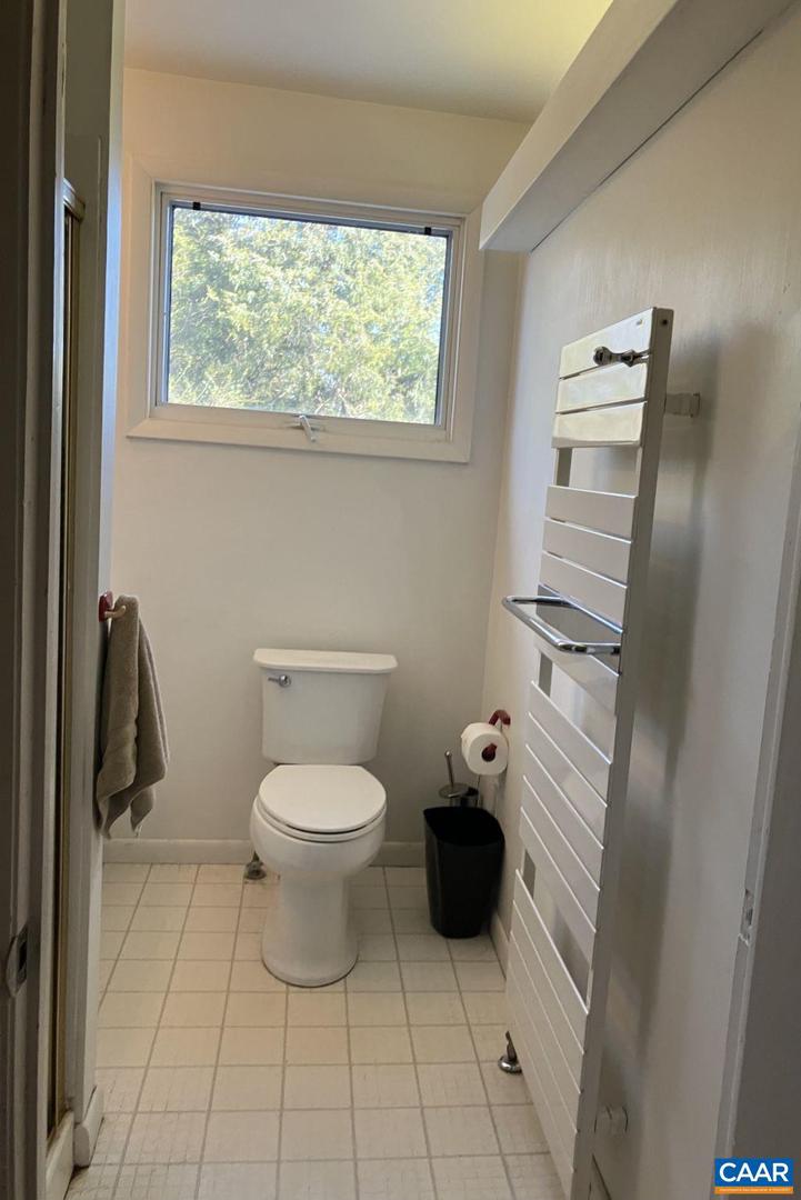 877 HOLLAND CREEK RD, LOUISA, Virginia 23093, 3 Bedrooms Bedrooms, ,3 BathroomsBathrooms,Residential,For Sale,877 HOLLAND CREEK RD,674091 MLS # 674091