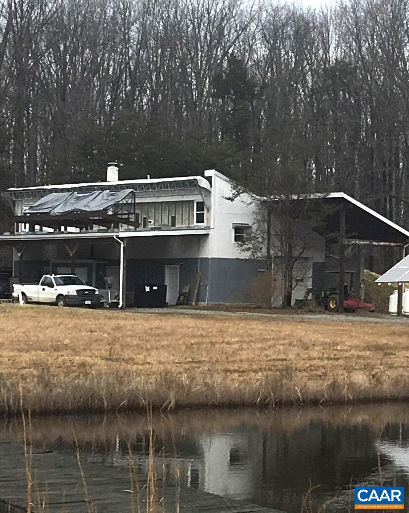 877 HOLLAND CREEK RD, LOUISA, Virginia 23093, 3 Bedrooms Bedrooms, ,3 BathroomsBathrooms,Residential,For Sale,877 HOLLAND CREEK RD,674091 MLS # 674091