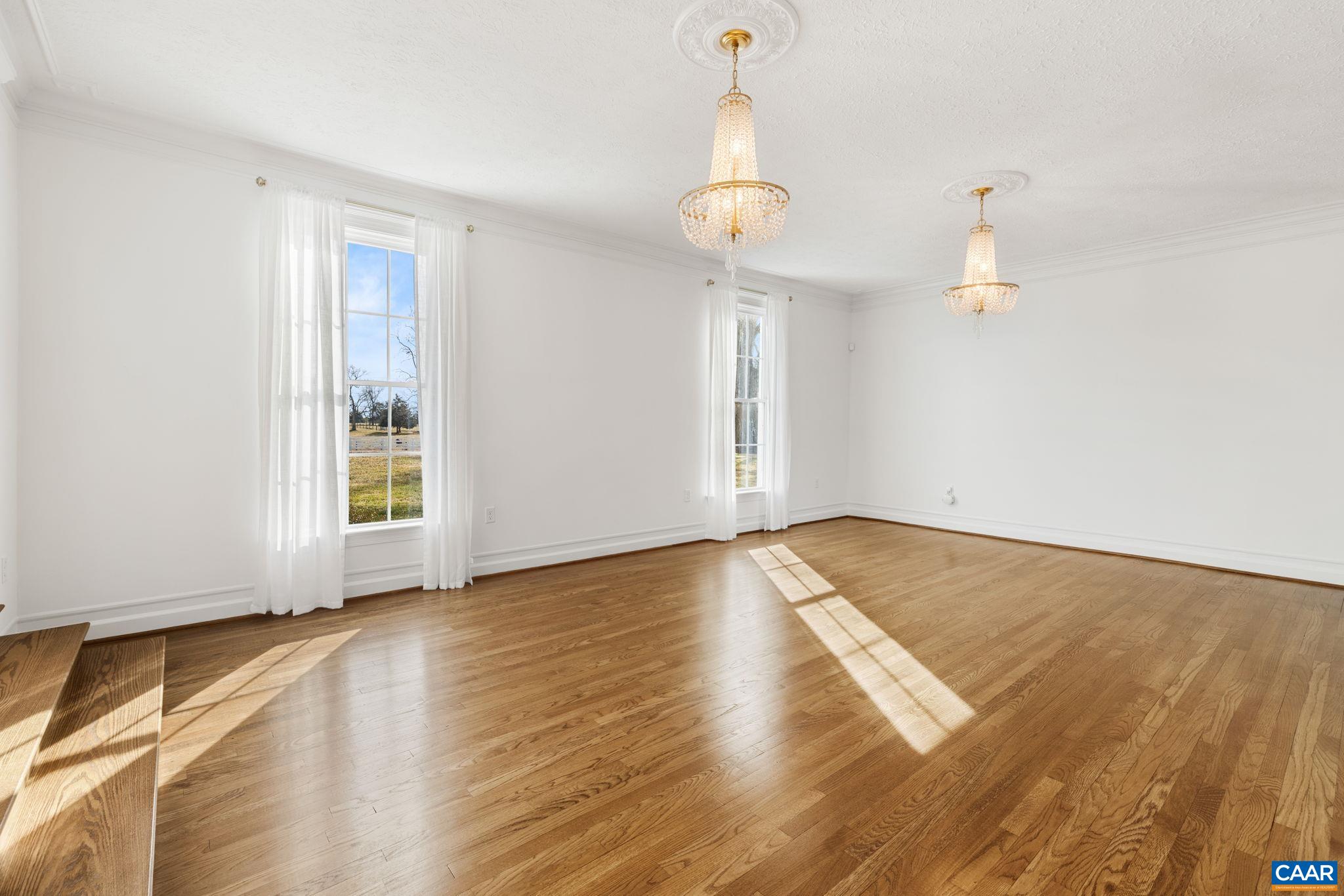 189 OLD BUCKINGHAM RD, CUMBERLAND, Virginia 23040, 5 Bedrooms Bedrooms, ,5 BathroomsBathrooms,Residential,14,189 OLD BUCKINGHAM RD,674166 MLS # 674166